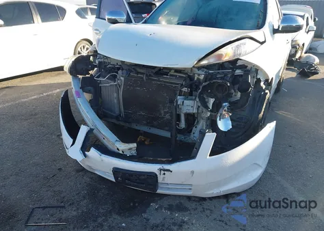 2013 Nissan Juke Sl z USA, uszkodzony, nr VIN JN8AF5MR7DT225601